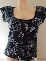 In Stock A8E Witch Way Dolman sleeve tee - M -- 296502946786