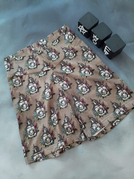 In Stock - Pretty Poison High Waist Shorts - size L -- 296503140524