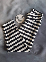 In Stock - Mono Drippy Stripe Cropped Leggings - size M -- 355792217307