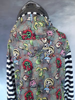 In Stock Alice in Zombieland Hoodie M -- 296551192367