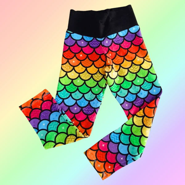 In Stock Rainbow Mermaid leggings 2-3y Pickle & Bean