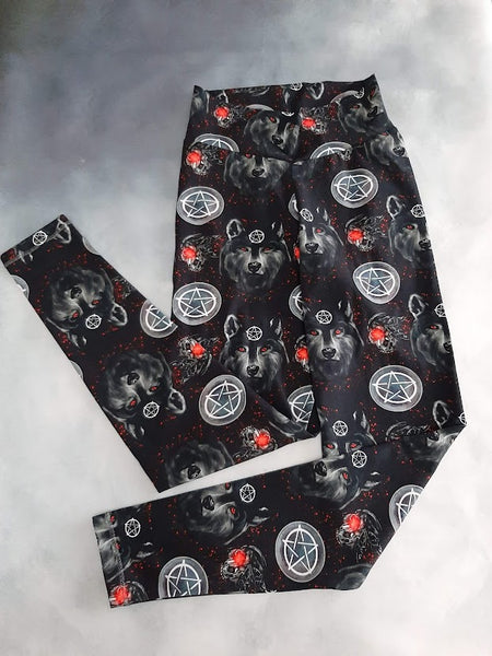 In Stock A8E Spirit Guide Leggings - size L -- 296500564922