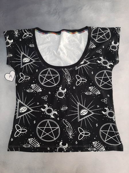 In Stock A8E Witch Way Dolman sleeve tee - M -- 296502946786
